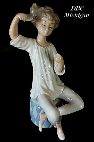 Lladro 1081 Girl With Brush & Mirror 8 " X 4 " Bright Colors Exc Cond Xmas Special