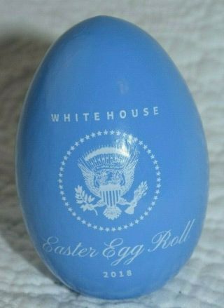 Donald & Melania Trump WHITE HOUSE 2018 EASTER EGG ROLL - BLUE 2