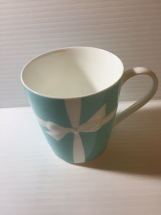 Tiffany & Co.  Blue White Ribbon Bow Porcelain Coffee Mug Tea Cup Gift Present