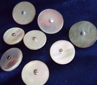 Iridescent Set 8pc Vtg Mother Of Pearl Mop Button Set 8pc 3 Lg.  5 Sm.  Round