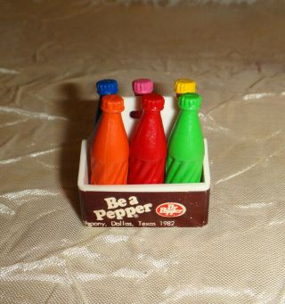 Vintage Miniature 6 Pack Of Dr.  Pepper Soda Pop Bottle Crayons 1982