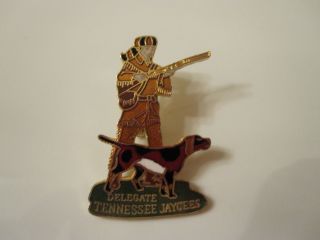 Davy Crockett Redbone Coonhound Coon Hunt Tennessee Delegate Jaycees 1 1/2 " Pin