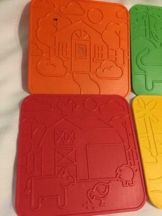 Tupperware Tuppertoys Picture Plates Set of 6 Rubbing Drawing Stencils 3