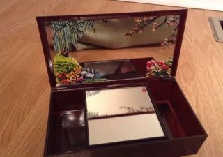 Yaps Brand Lacquer Music Box,  Hong Kong,  Plays It ' s A Small World,  Hand Painted 2