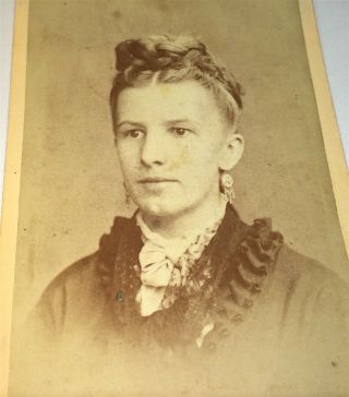 Antique Victorian American Fashion Woman With Earrings Cdv Photo Us