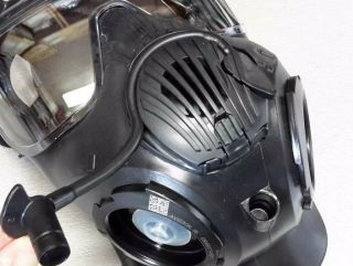 Avon FM50 Chemical - Biological Respirator/US Military NBC Gas Mask Size Medium 2