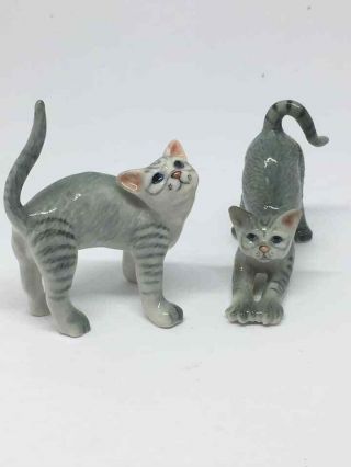 Set 2 Gray Cats / Kitten Ceramic Statue Pottery Miniature Animal Figurine