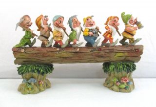 " Homeward Bound " Seven Dwarfs Figurine By Jim Shore Disney Traditions Snow White