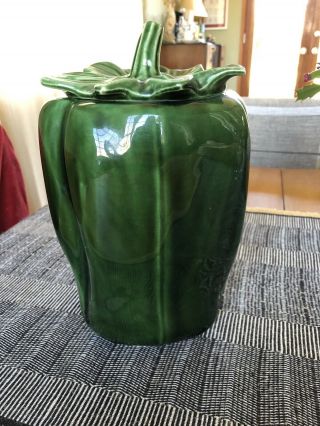 Vintage Mccoy Pottery Green Bell Pepper Cookie Jar 157