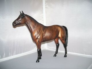 Vintage Breyer Molding Co Usa Horse Figure Dark Brown And Branded On Hip Nr