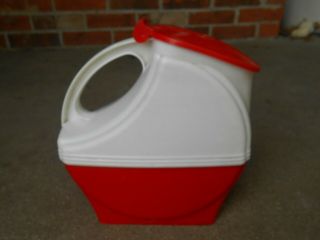 Burrite Vintage WATER PITCHER Art Deco Plastic Red and White Ice Lip Lid 3