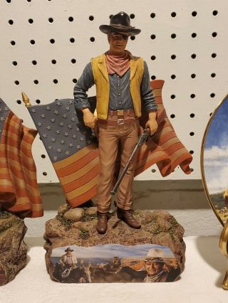 John Wayne Statues with Quotes Bradford Exchange & Frankinment Plate w/Stand 2