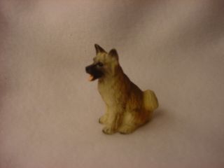 Akita Fawn Brown Puppy Figurine Dog Hand Painted Resin Miniature Small Mini