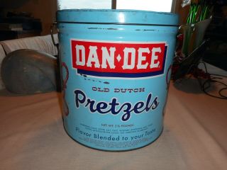 Vintage Dan - Dee Old Dutch Pretzel Tin 10 " High