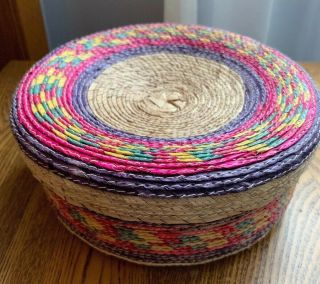 Woven Straw Wicker Sewing Basket With Lid,  Tightly Woven Multicolor