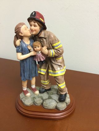 Red Hats Of Courage Firefighting Figurine - Vanmark - " Special Thanks " 1/0001