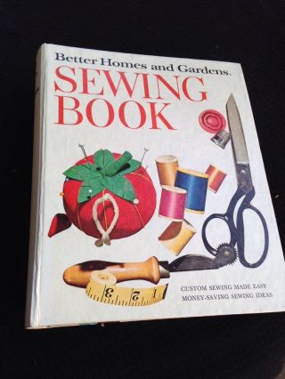 Vintage 1970 Better Homes And Gardens Sewing Book