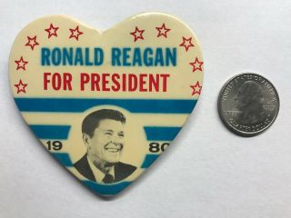 Vintage Ronald Reagan For President Campaign Heart Pinback Pin Button 1980