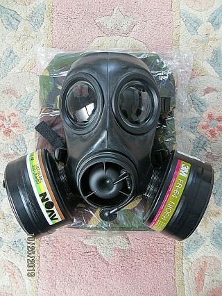 2005 British Army Fm12 Gas Mask Size 2,  Double Filters & Haversack