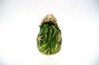 THIMBLE BRASS & HANDPAINTED ENAMEL TURTLE W/RED,  GREEN & WHITE SHELL W/CRYSTALS 2