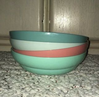8 Pc Vintage TUPPERWARE Cereal Bowls With Seals Assorted Colors 155 3