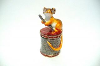 Thimble Brass & Handpainted Enamel Mouse W/needle On Spool Of Thread W/crystals