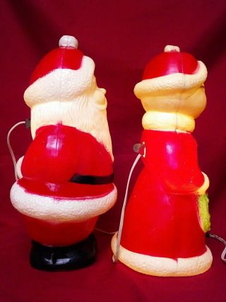 Vintage Blow Mold Santa & Mrs.  Claus Union Products Inc.  Mid Century Made in USA 2