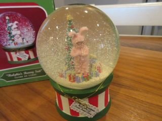 A Christmas Story Dept 56 Ralphie ' s Bunny Suit Waterglobe Snow Globe Box 2005 3