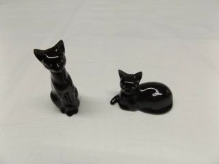 2 - Vintage Tiny Small Black Cat Figurines - Detail - - Look