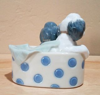 LLADRO - NAO - DOGS IN A BASKET PORCELAIN FIGURINE 3