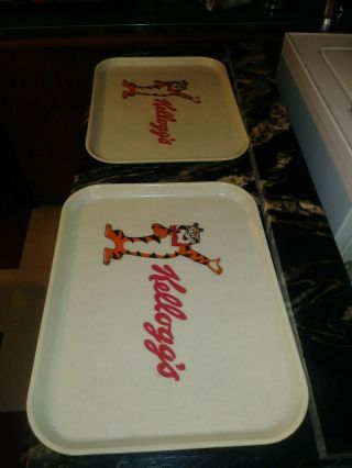 2 Vintage Kelloggs Tony Tiger Lunch Trays