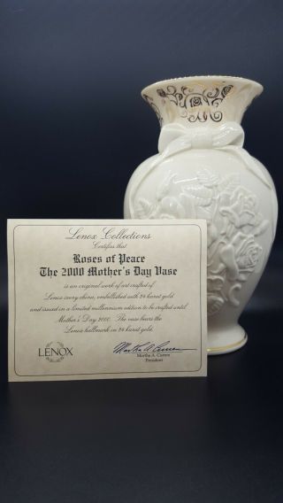 2000 Lenox Roses Of Peace Fine Ivory Vase Limited Edition Box Credentials