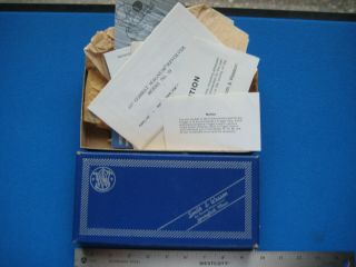 Vintage Smith & Wesson Model 19 - 4 Rare 2.  5 " Gun Box With Complete Paperwork -