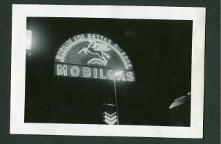 Unusual Vintage Photo Mobilgas Mobil Gas Station Neon Light At Night 994137