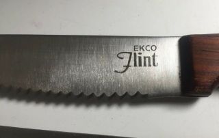 8 Ekco Flint Stainless Steak Knives Wide Blades Wood Handle Serrated 2