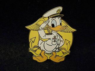 Disney Le500 Donald Duck - United States Navy Pin
