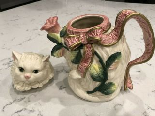 Fitz and Floyd Kittens and Roses Teapot - Charming white Persian Cat,  so 