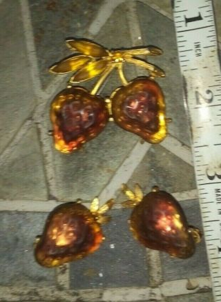 Vintage Strawberry Brooch And Clip On Earrings 3