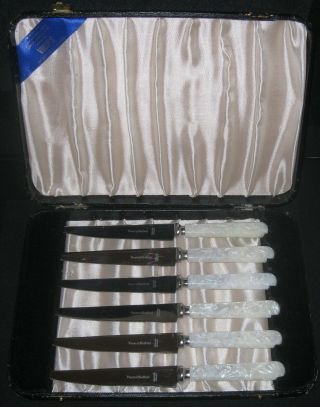 Viners Of Sheffield Set 6 Stainless Steak Knives Pearloid Handles Fitted Box Exc