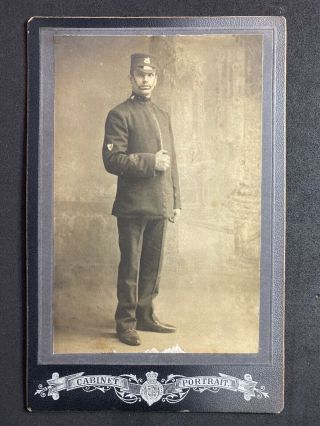 Victorian Photo: Cabinet Card: Military: Uniform Cap Badge Arm Shield Cross