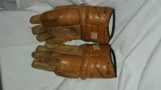 Vintage hockey gloves CCM professional model 1 1 1 4 CCM Pro ok ' d soft leather 2