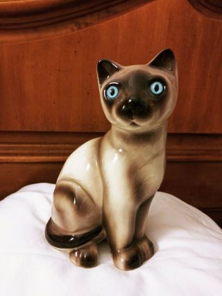 Vintage Enesco Siamese Cat 7 " Figurine Blue Eyes Ceramic
