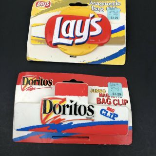 Doritos & Lay’s Jumbo Magnetic Chip Bag Clip A.  Aronson 2001 (j182/s15)