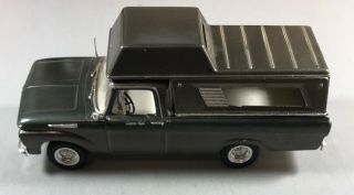Vintage 1962 Ford F - 100 Uni - Body Pickup Truck Pro Built Screw Bottom Model (silv