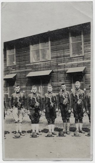 Old Photo Ww1 Us Soldiers Each With Gas Mask 1910s