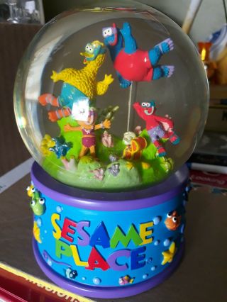 Sesame Street Sesame Place Snow Globe Very Rare Htf Kids Bedroom Decor Tv Show