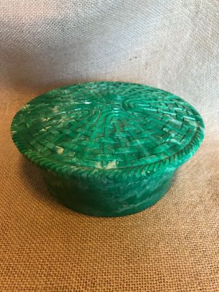 Vintage Hommer Mfg.  Co.  Jade Green Basket Weave Plastic Round Sewing Box