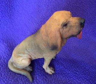 Bloodhound Figurine Resin 3 1/4 " X 3 "