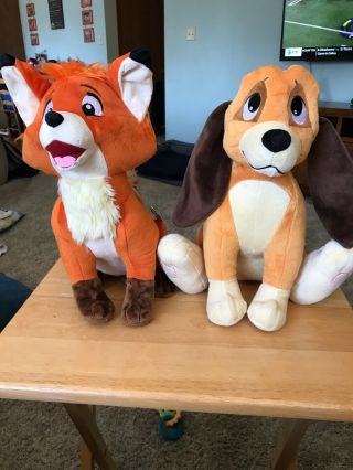 Disney Store Parks The Fox & The Hound Tod Todd And Copper Stuffed Plush W/o