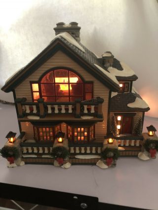 Department 56 Snow Village Lighted Christmas Lake Chalet